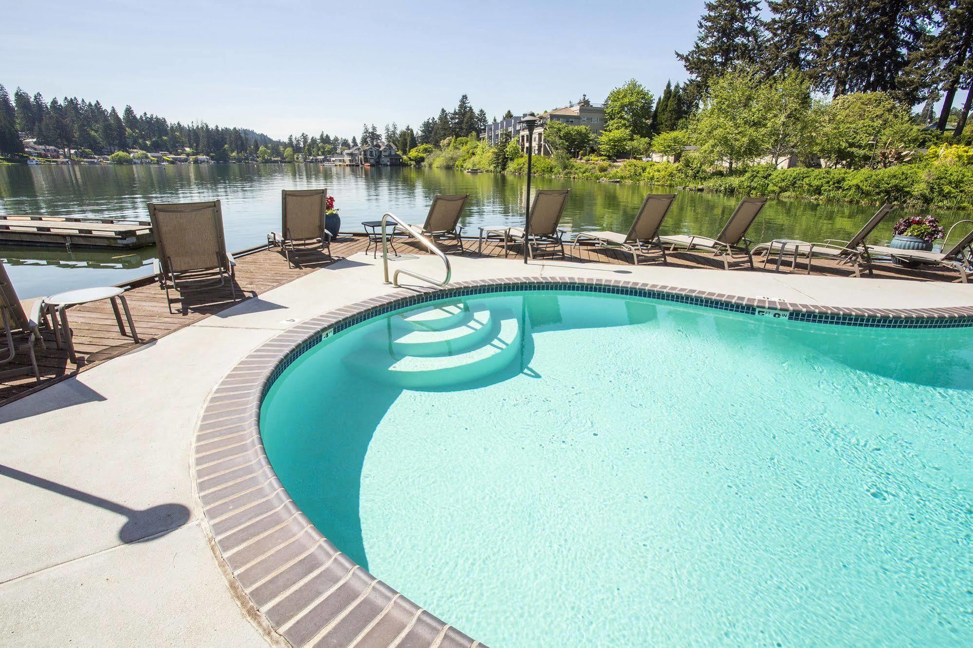 Lakeshore Inn Lake Oswego Exteriér fotografie